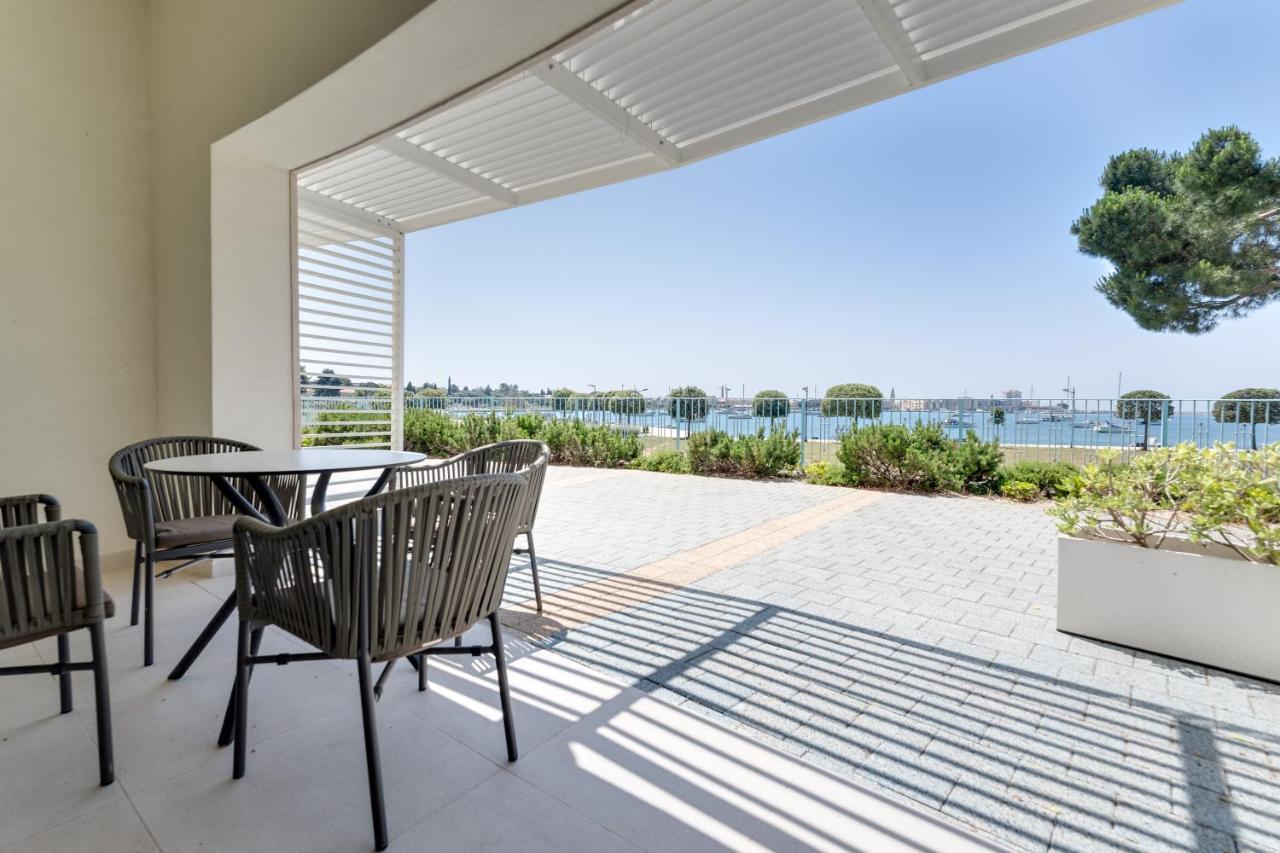 Superior Seaview Apt. With Pool Umag Exterior foto