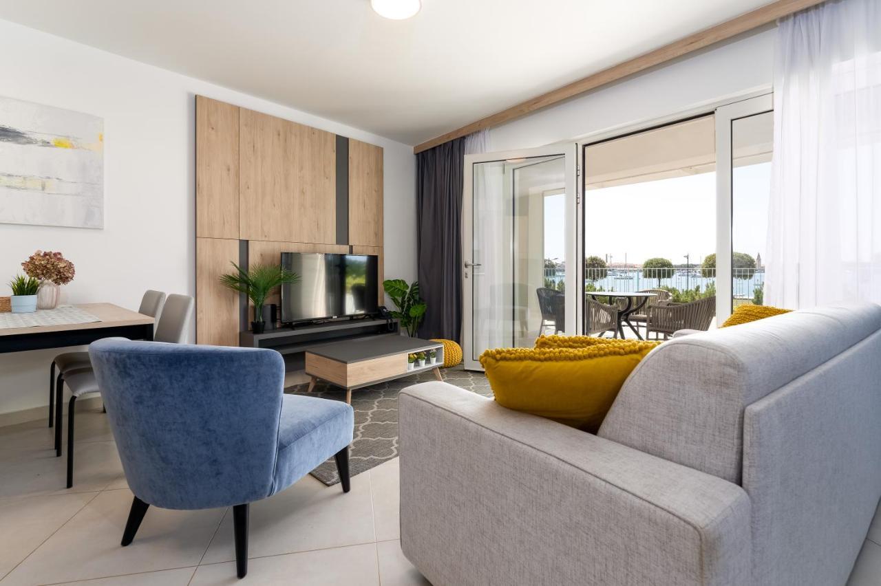 Superior Seaview Apt. With Pool Umag Exterior foto